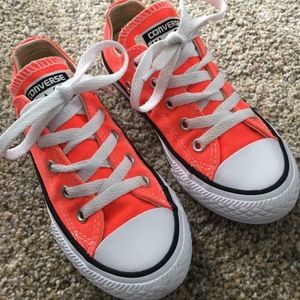 Converse -unisex hyper orange- worn 1X- sz 11